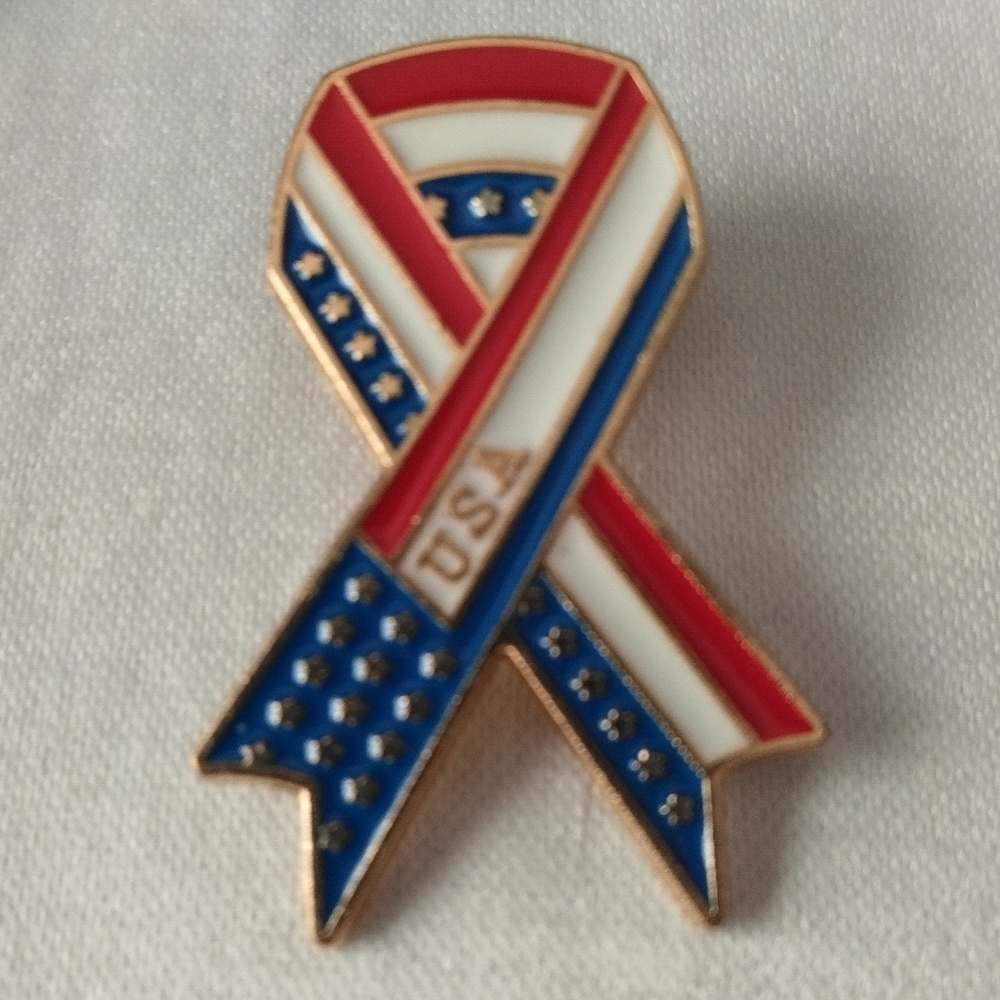 USA Ribbon Pin - Picture 2 of 3